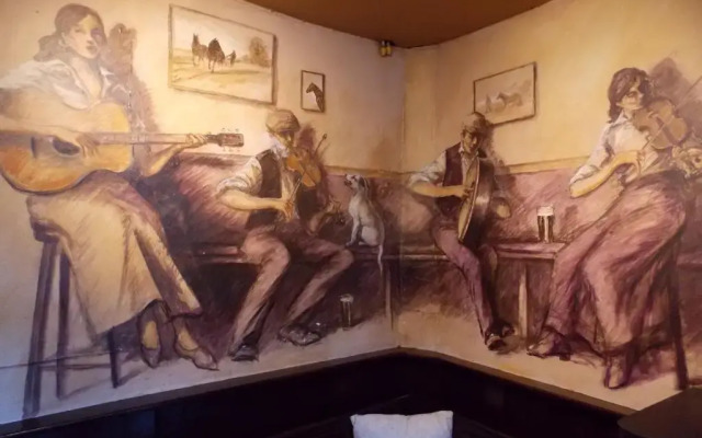 The Crown Hotel