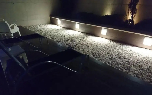 Motel Shhh