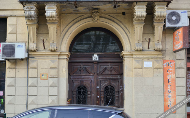 Historic Budapest Apartments