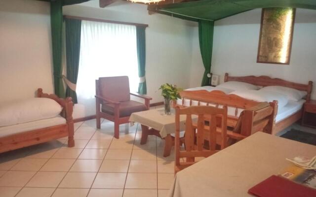 Dik Dik Hotel
