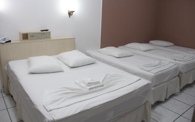 Oásis Chartouni Hotel