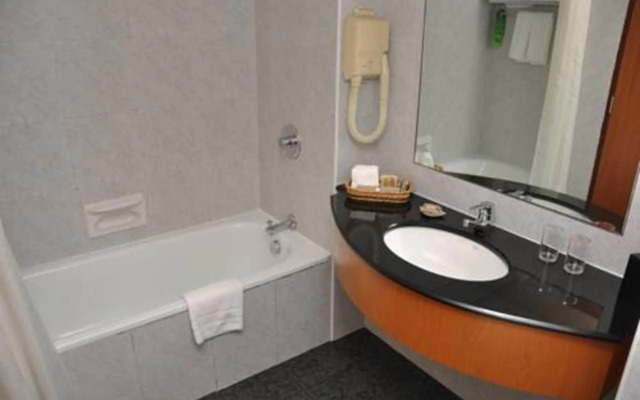 Parkcity Everly Hotel