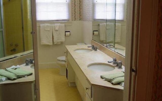 Glenfield Plantation Historic B&B