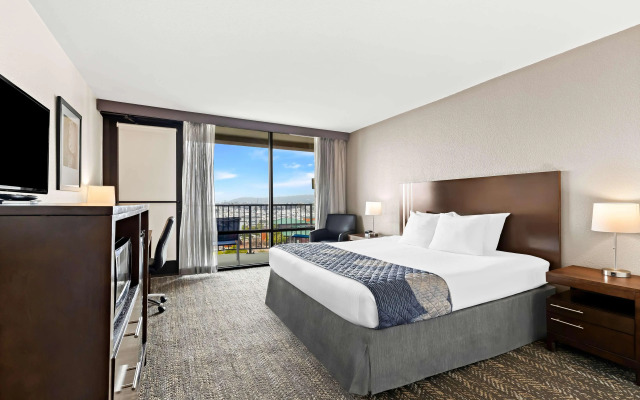 Best Western Yacht Harbor Hotel