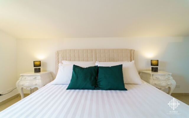 Villa Vittoria  - Dimora fronte mare