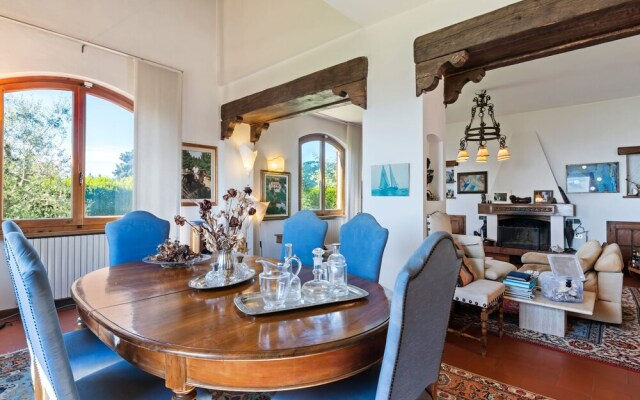 Spacious Villa in Carmignano With Private Swimming Pool