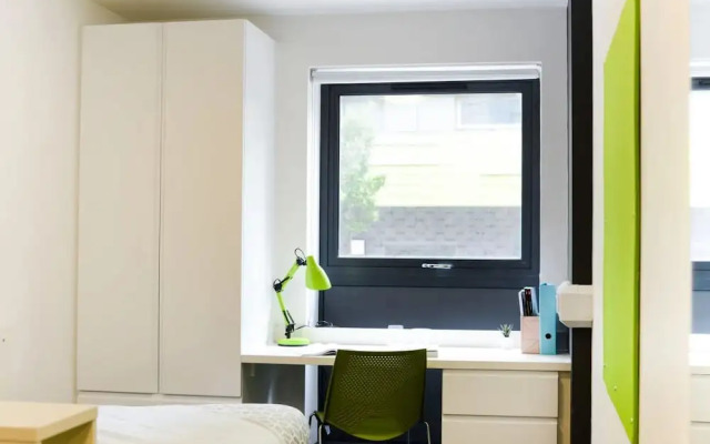 Studios and Ensuites at St James Point in Newcastle