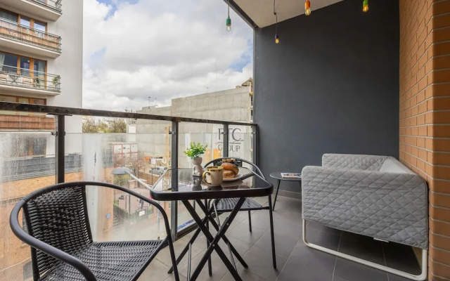 Studio Near The PGE Stadium by Renters