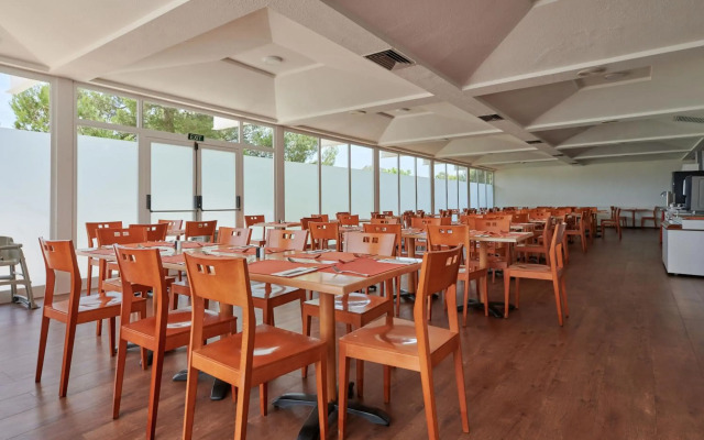 AluaSun Cala Antena – All Inclusive