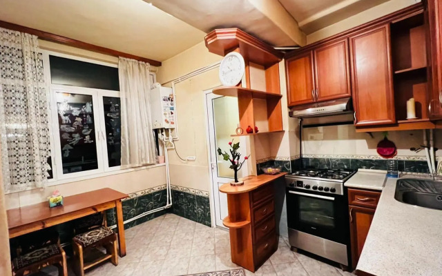 City Center , Best Location , 3 bedroom, Mashtots Avenue