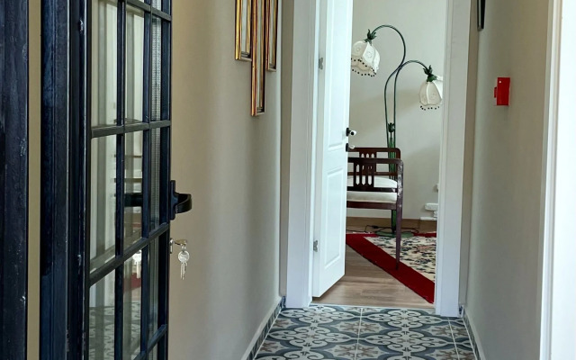 1870 Tas Konak Otel Sanat Sokagi