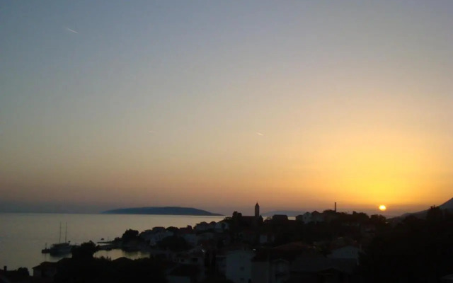 Apartments Roncevic