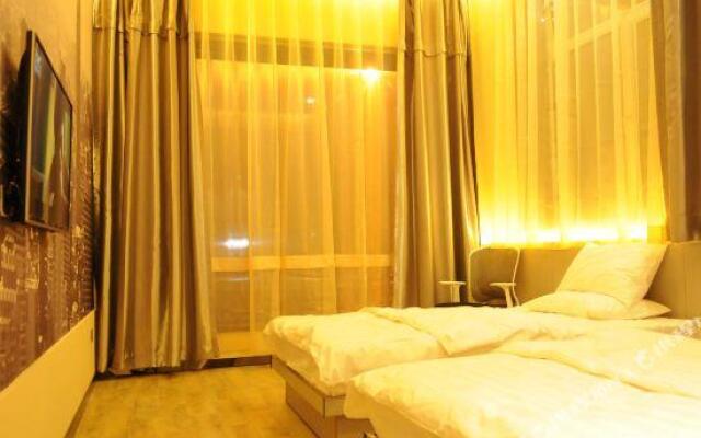 Upper Hotel
