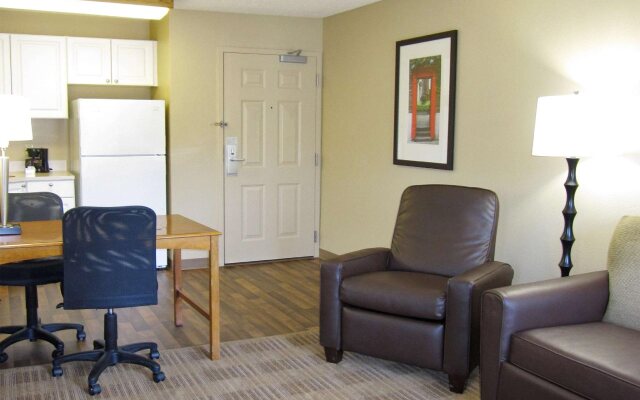 Extended Stay America Suites Chicago O'Hare Allstate Arena