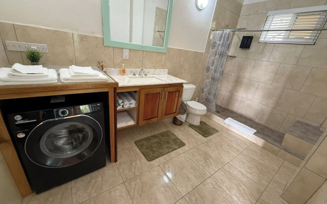 You 4 Ric Piton Suites