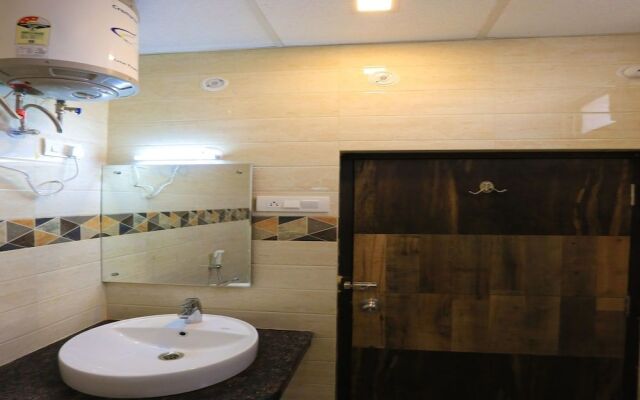 OYO Rooms 158 Gomti Nagar Kathota Jheel