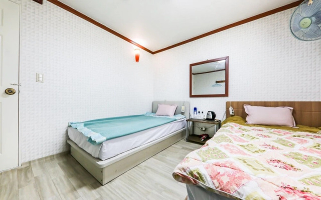 Seosan Emperor Motel