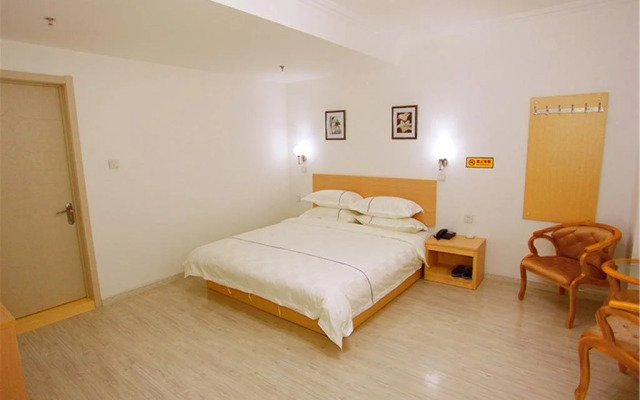 Northeast Pearl Hotel (Dalian Ansheng branch)