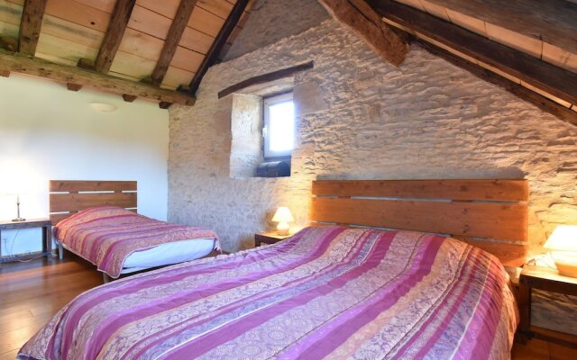 Modern Holiday Home in Saint-geniès With Private Pool