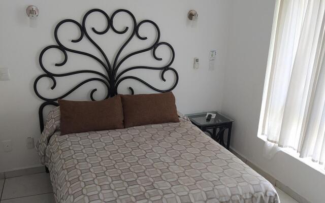 Villas del Palmar Manzanillo with Beach Club