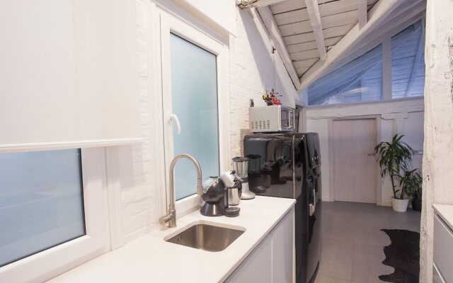 Loreak Apartment by FeelFree Rentals