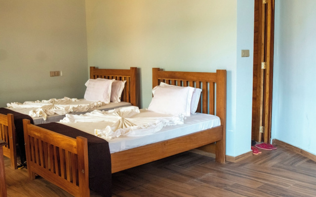 Lake Nyasa Resort & Campsite