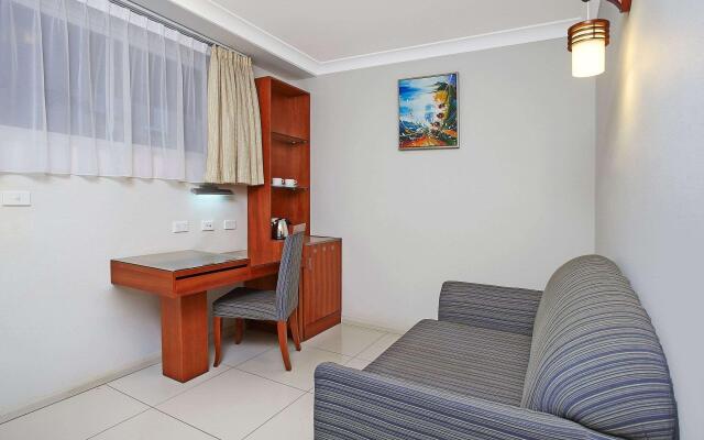 Comfort Inn & Suites Burwood