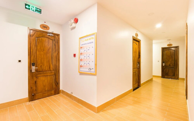 Plus Hotel - Hostel