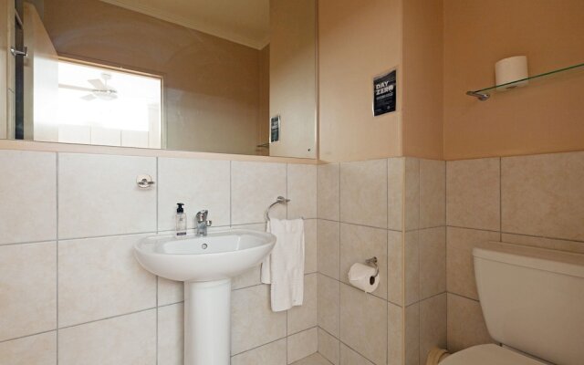 Four Seasons 1208 by CTHA