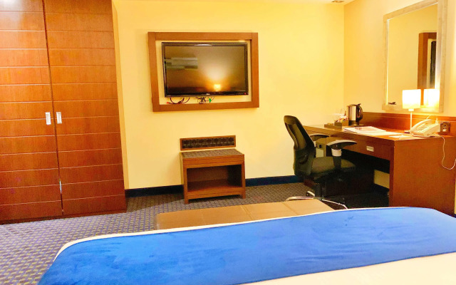 Best Western Premier Muscat