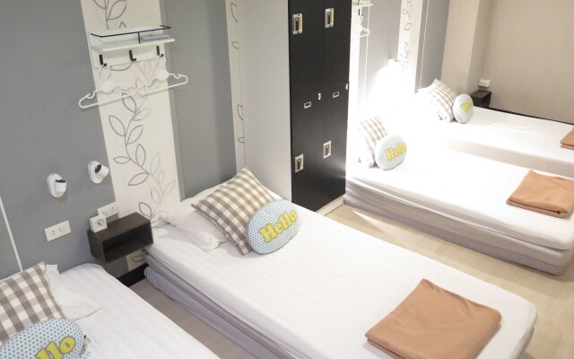 I-Sleep Silom Hostel