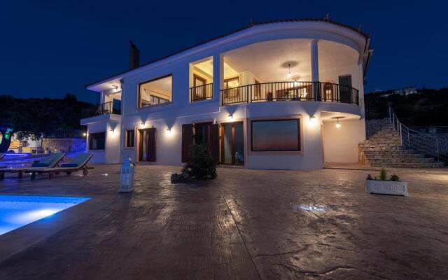 Jessica Luxury Villa