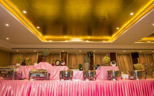 Longyue International Hotel