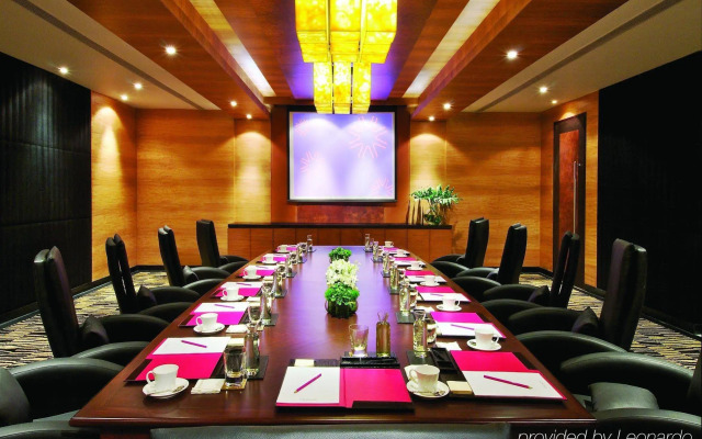 Vivanta Hyderabad, Begumpet