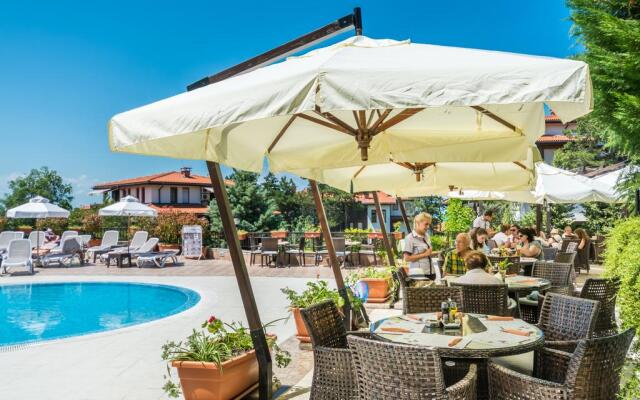 Santa Marina Holiday Village