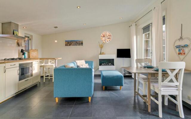 Beautiful holiday home in Kortgene with garden
