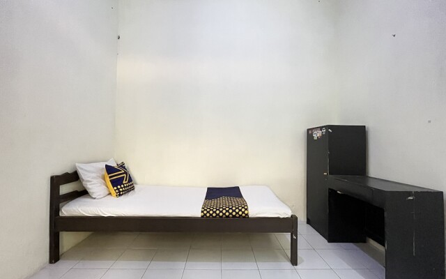 OYO Life 93398 Sudimoro Guest House Syariah