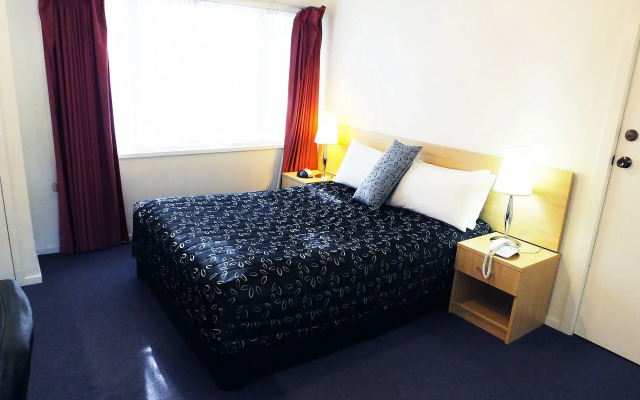 Edinburgh Motor Inn