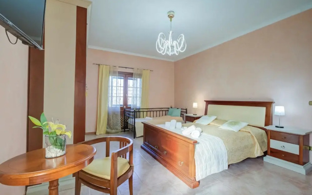 Villa Oasi With Private Pool