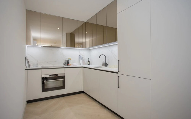 Liiiving in Porto - Luxury Beachfront Apartment VI
