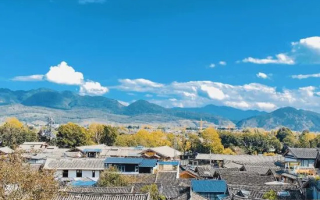 Sisigu View Inn