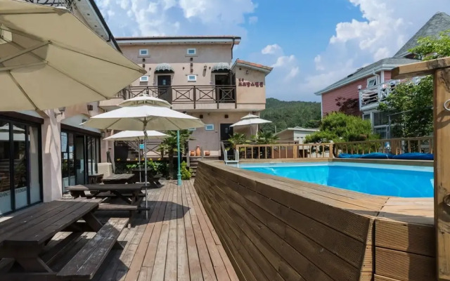 Byeonsan Provence Pension