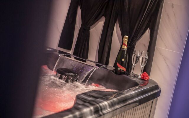 Appart Hotel GLAM88 Suites SPA et SAUNA