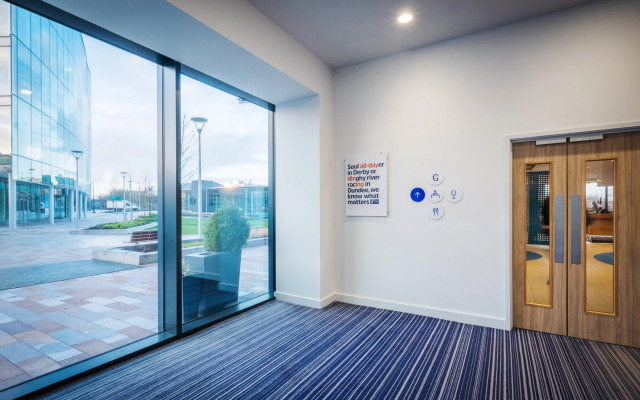 Holiday Inn Express Stockport by IHG