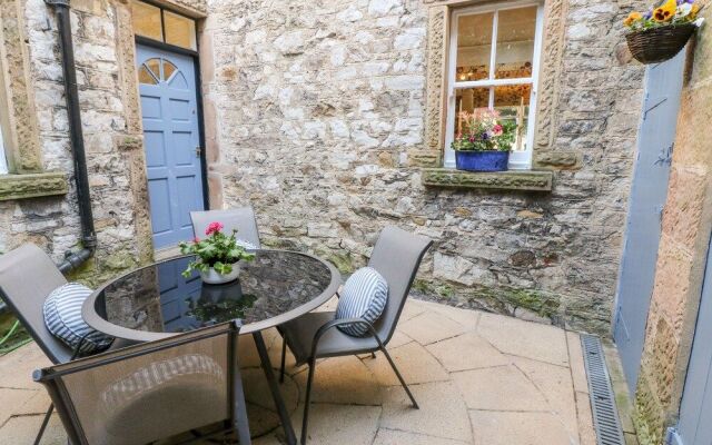 Knoll Cottage