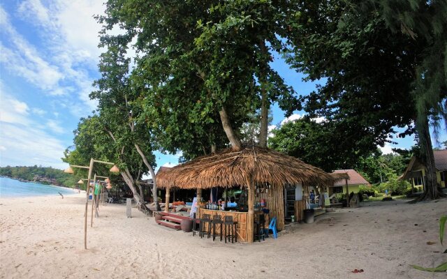 Dong Talay Lipe Beach Resort