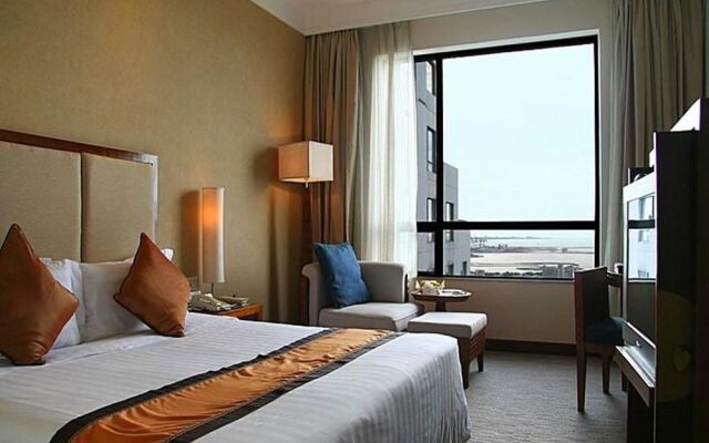 Baohua Harbour View Hotel