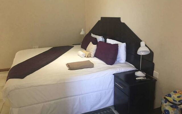 Eagle Suites Guest House