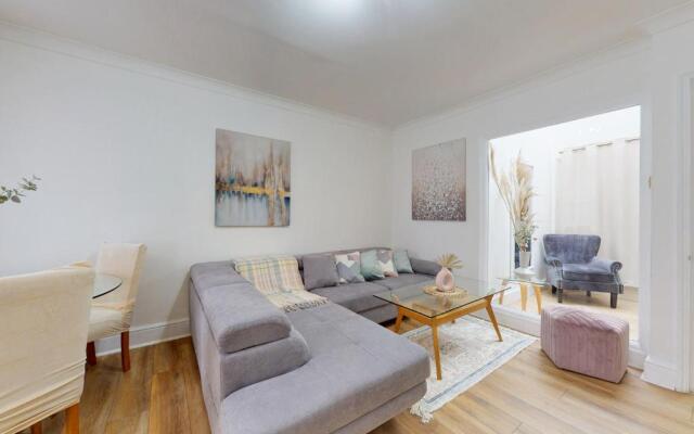 Park Lane Apartments - Clarges St