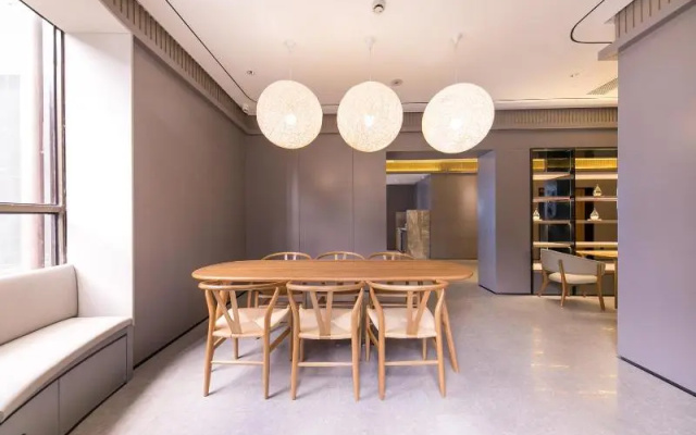 Ji Hotel (Shanghai South Railway Station)